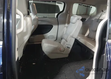 2017 Chrysler Pacifica Touring-L z USA, uszkodzony, nr VIN 2C4RC1BG3HR610765